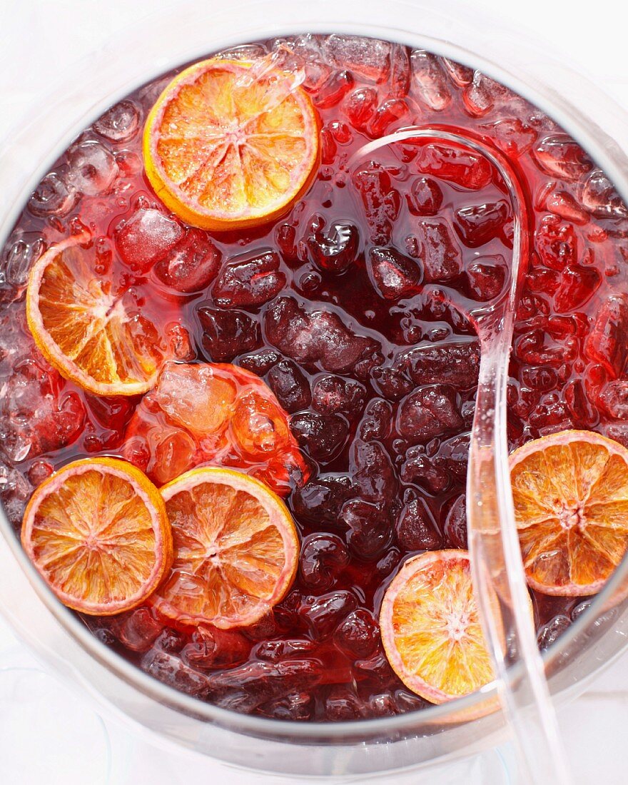 Punch bowl with iced mulled wine