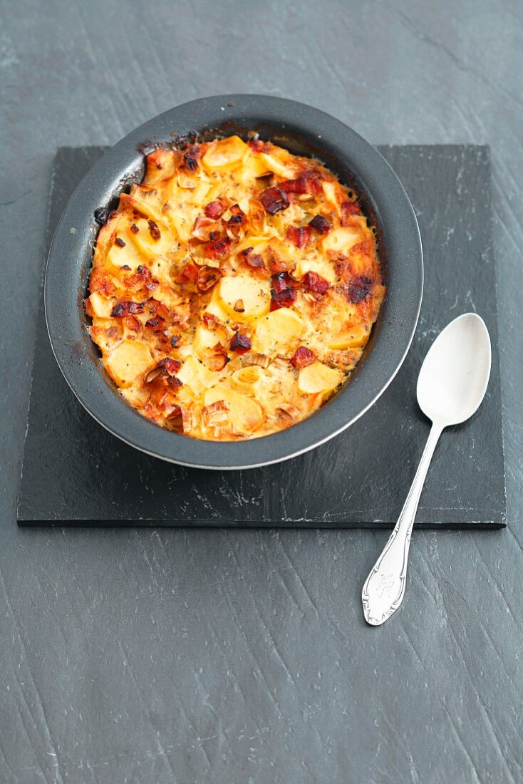 Kartoffelgratin mit Speck