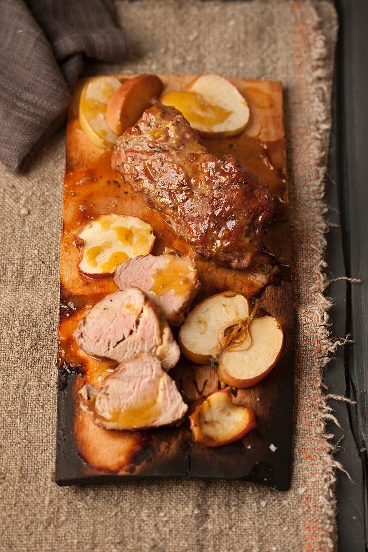 Grilled pork fillet with baked apples