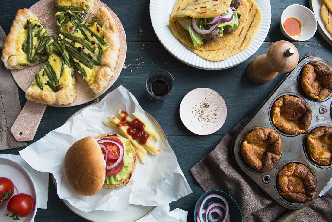 Putenburger, Piadina mit Hackbällchen, Bohnenquiche und Yorkshirepuddings