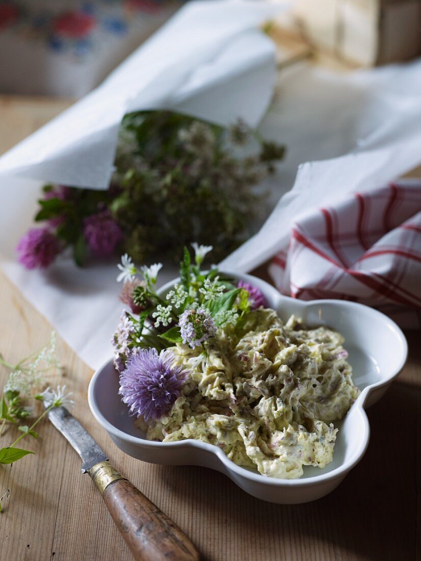 Butter with herbs and flowers
