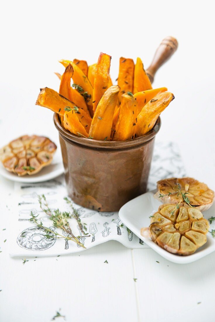 Sweet potato chips and roasted garlic