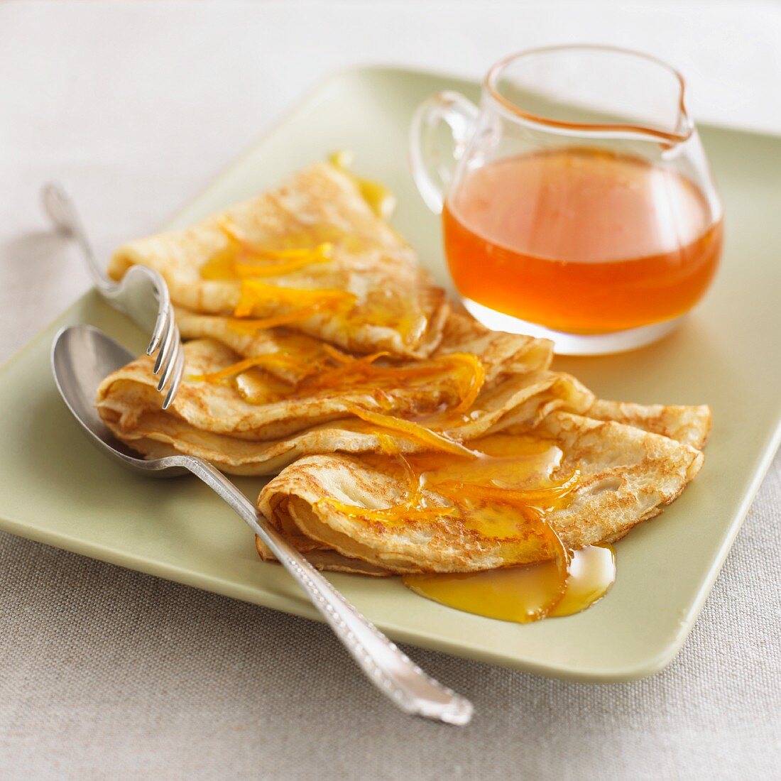 Crêpes with orange sauce