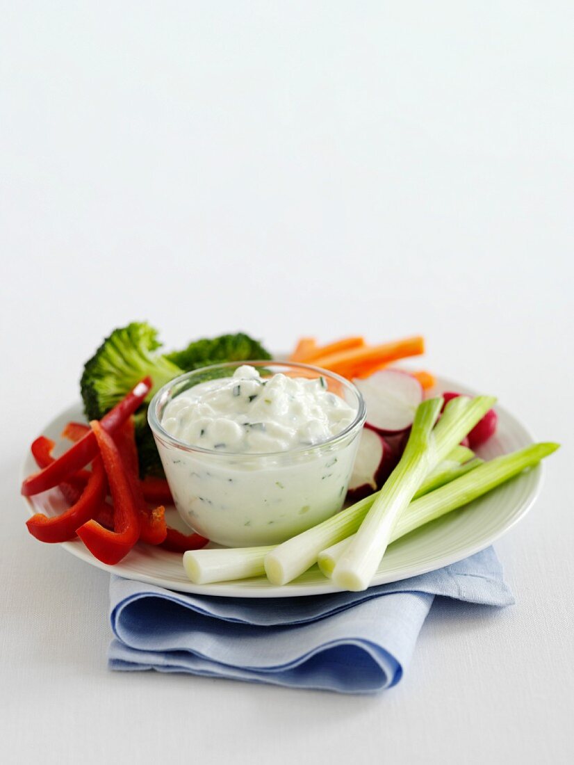 Vegetable with Cottage Cheese Dip