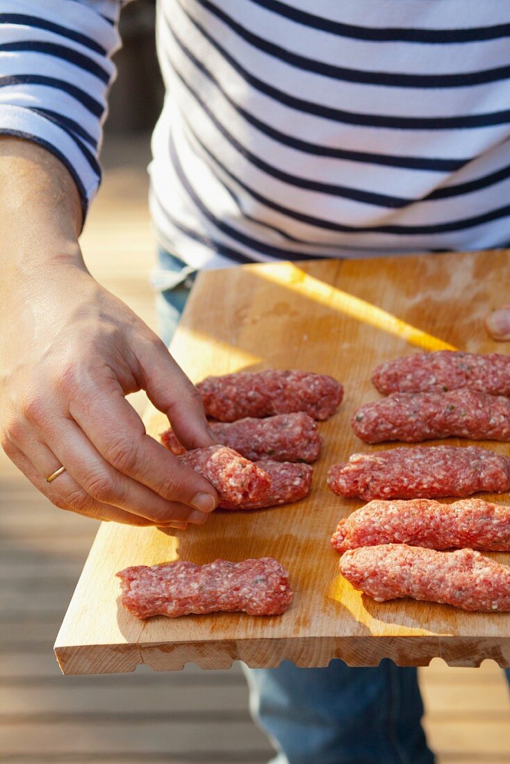 Kebapche (minced meat rissoles, Bulgaria)