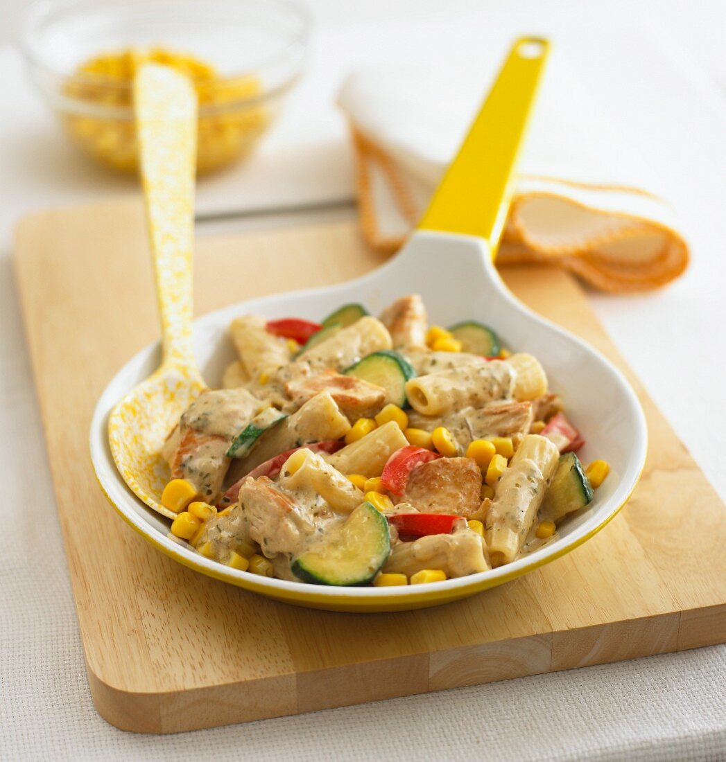 Pasta with turkey, sweetcorn and courgette