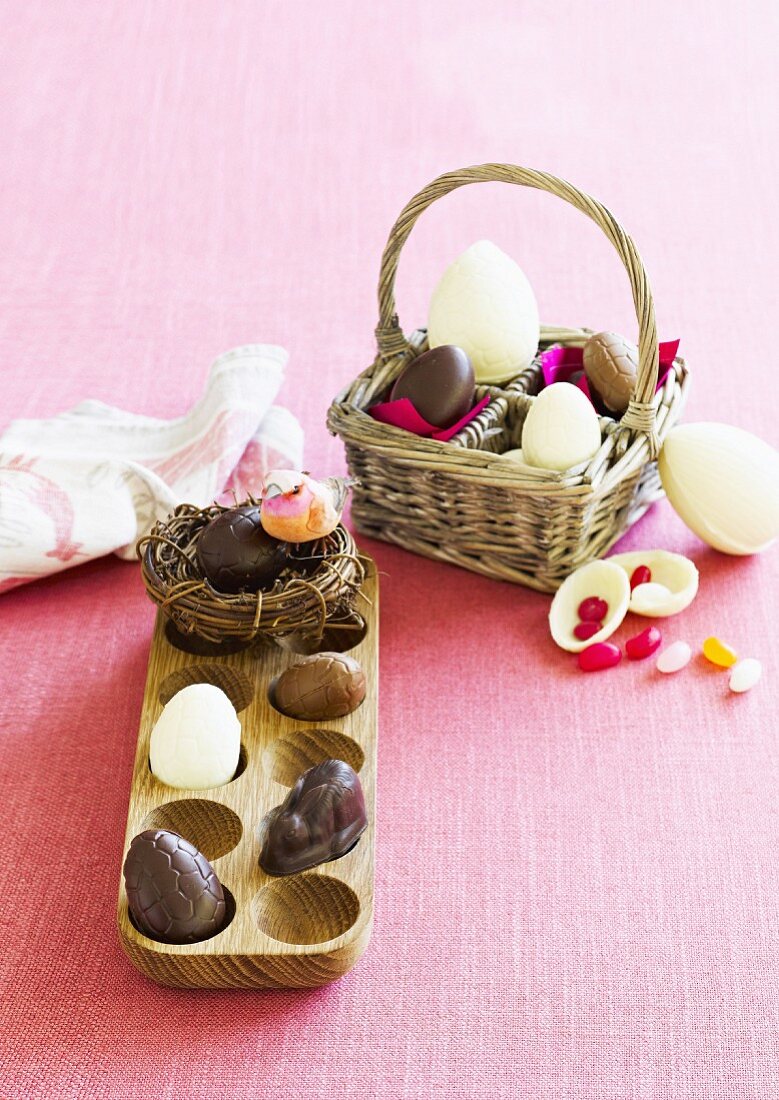 Schokoladen-Überraschungseier für Ostern