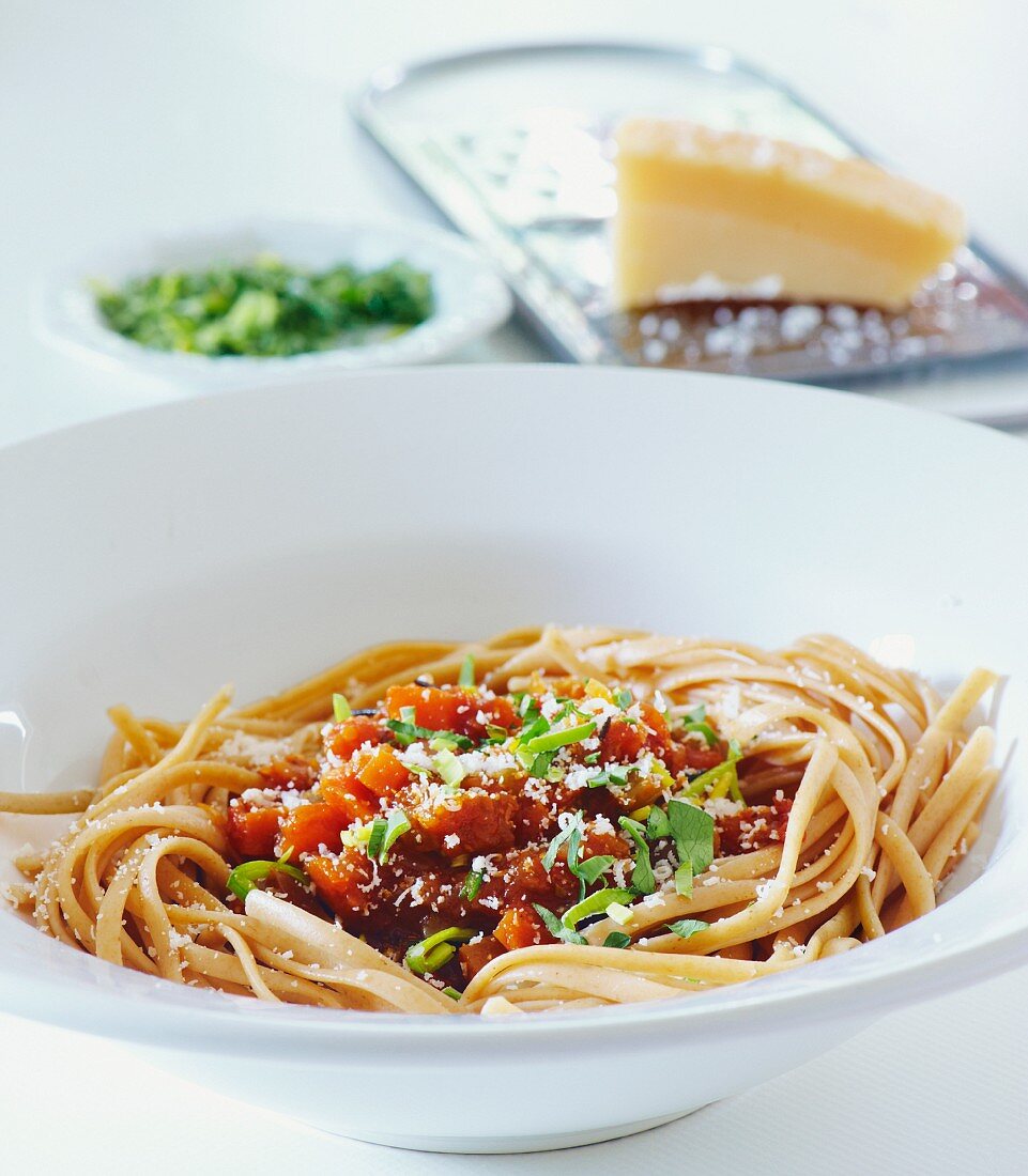 Linguine with vegetarian bolognese