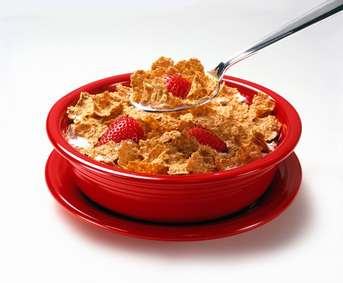 Cornflakes with strawberries