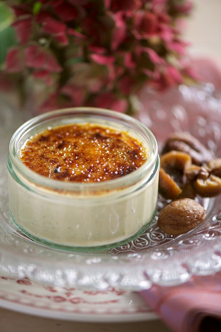 Crème brûlée with chestnuts