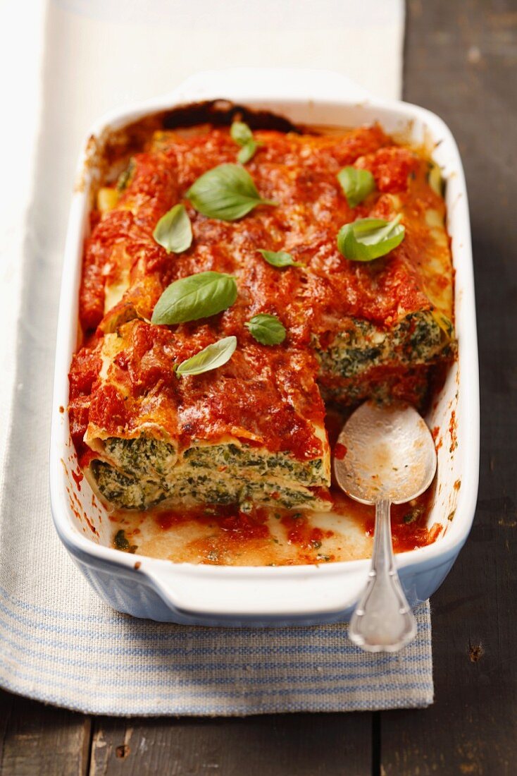 Cannelloni mit Spinat und Ricotta