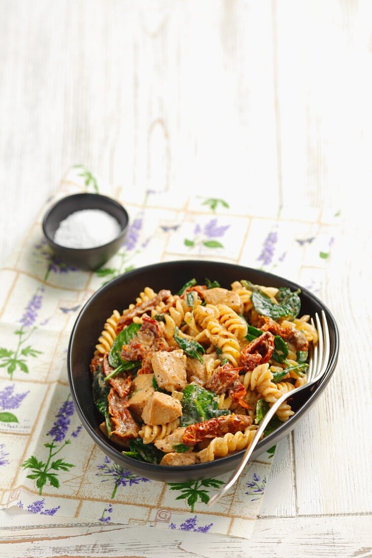 Fusilli with chicken, sundried tomatoes and a cream sauce