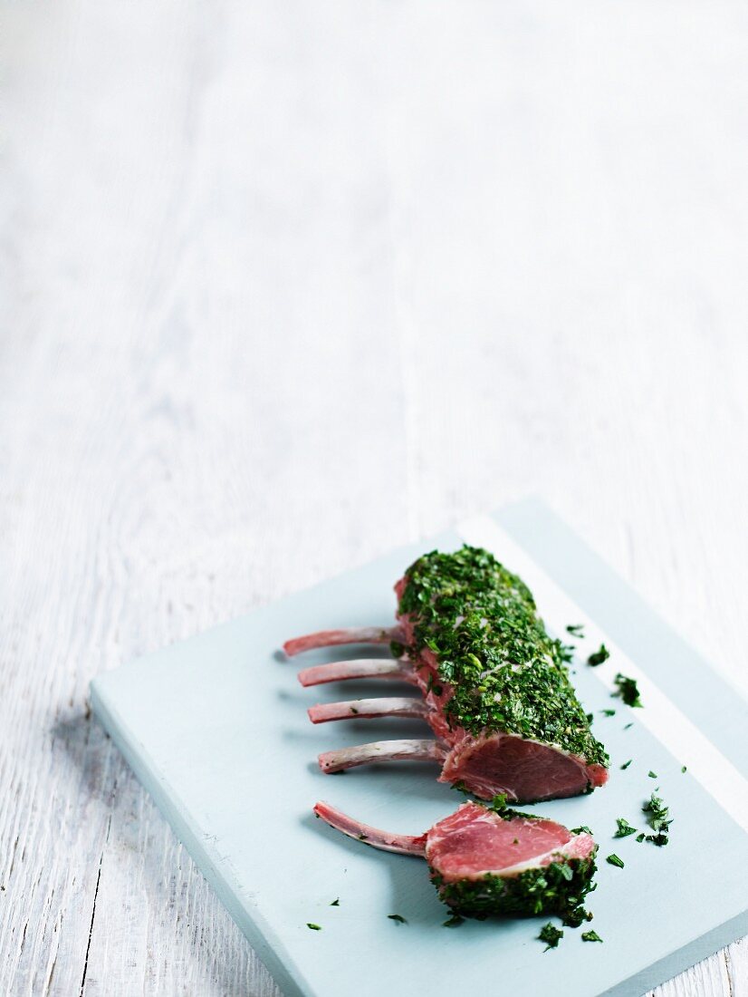 Lamb chops with herb crust