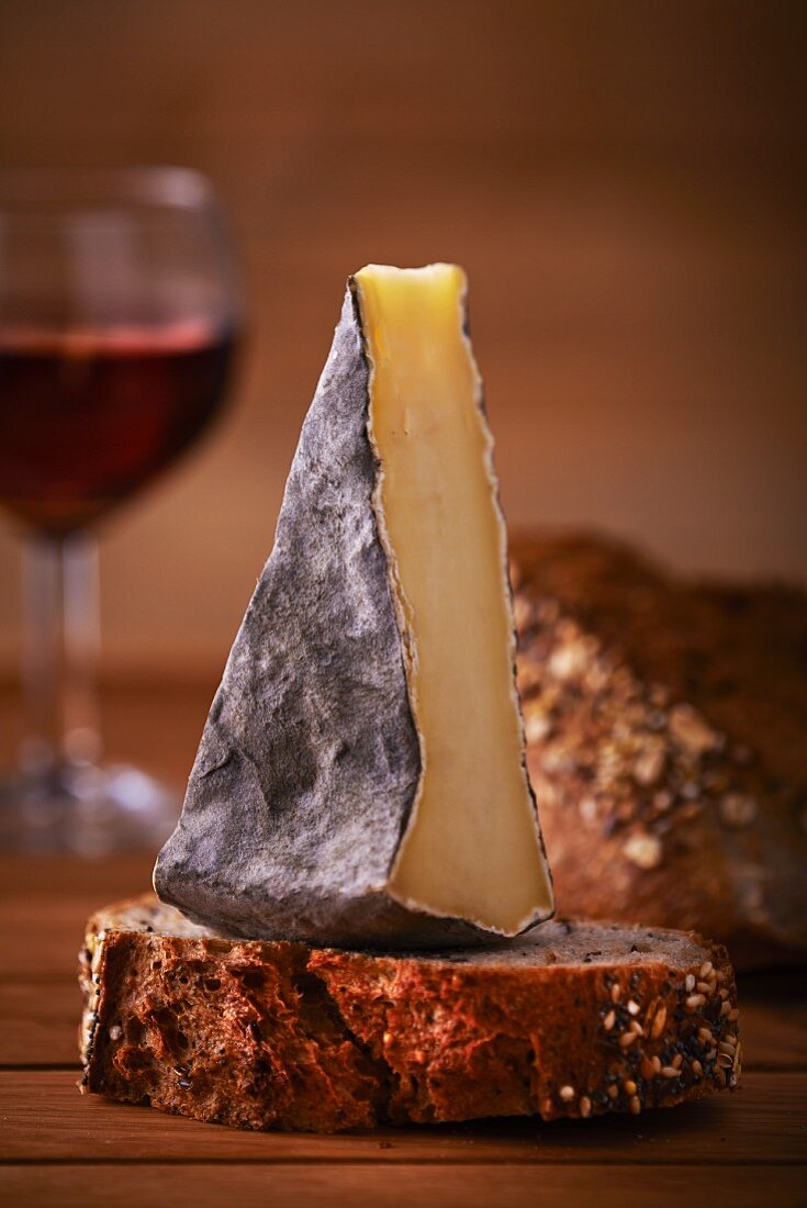 Tomme de Savoie cheese and seeded bread