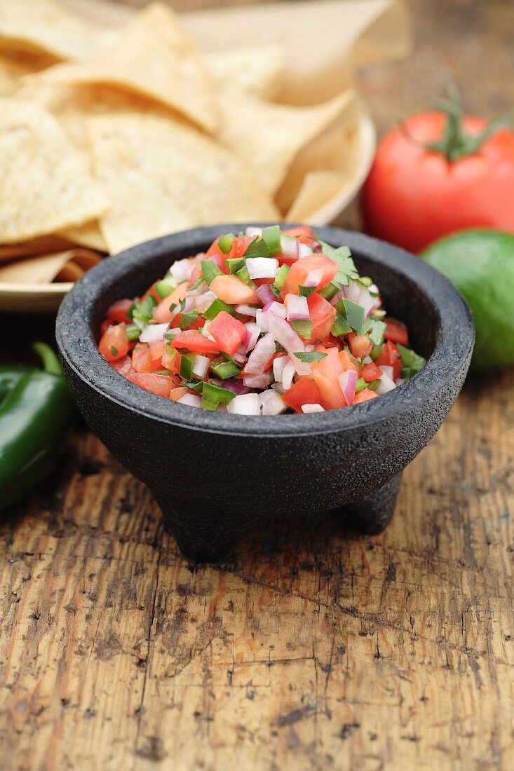 Tomato salsa with tortilla chips