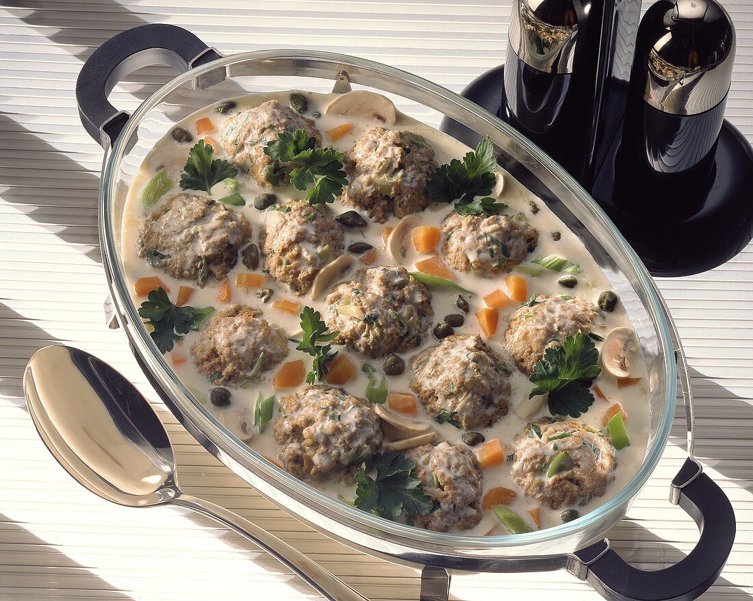 Koenigsberg-style meat balls with crème sauce and capers