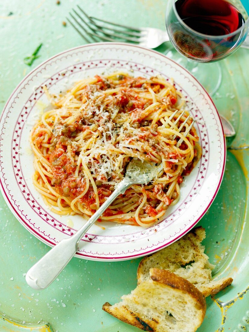 Spaghetti mit Linsensauce