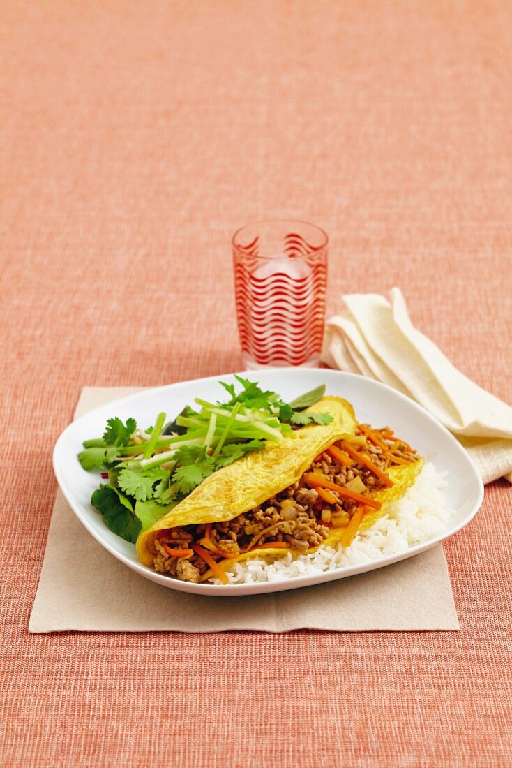 Sang choy bow omelet