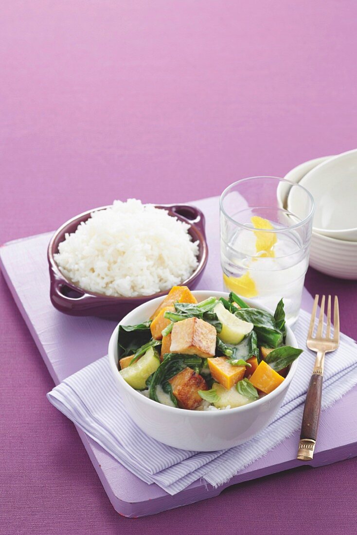 Tofu und Kürbis-Curry