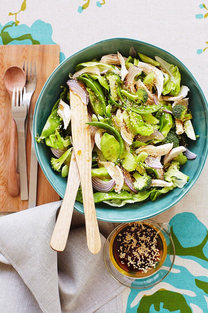 Warm oriental chicken salad with sesame sauce