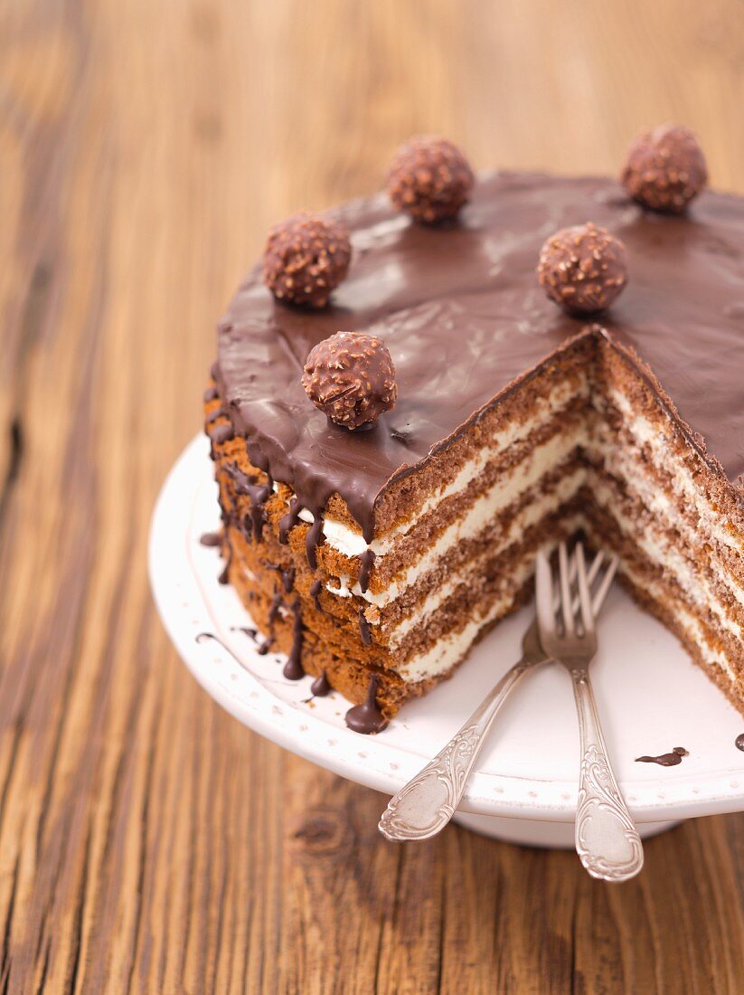 Schokoladen-Creme-Torte