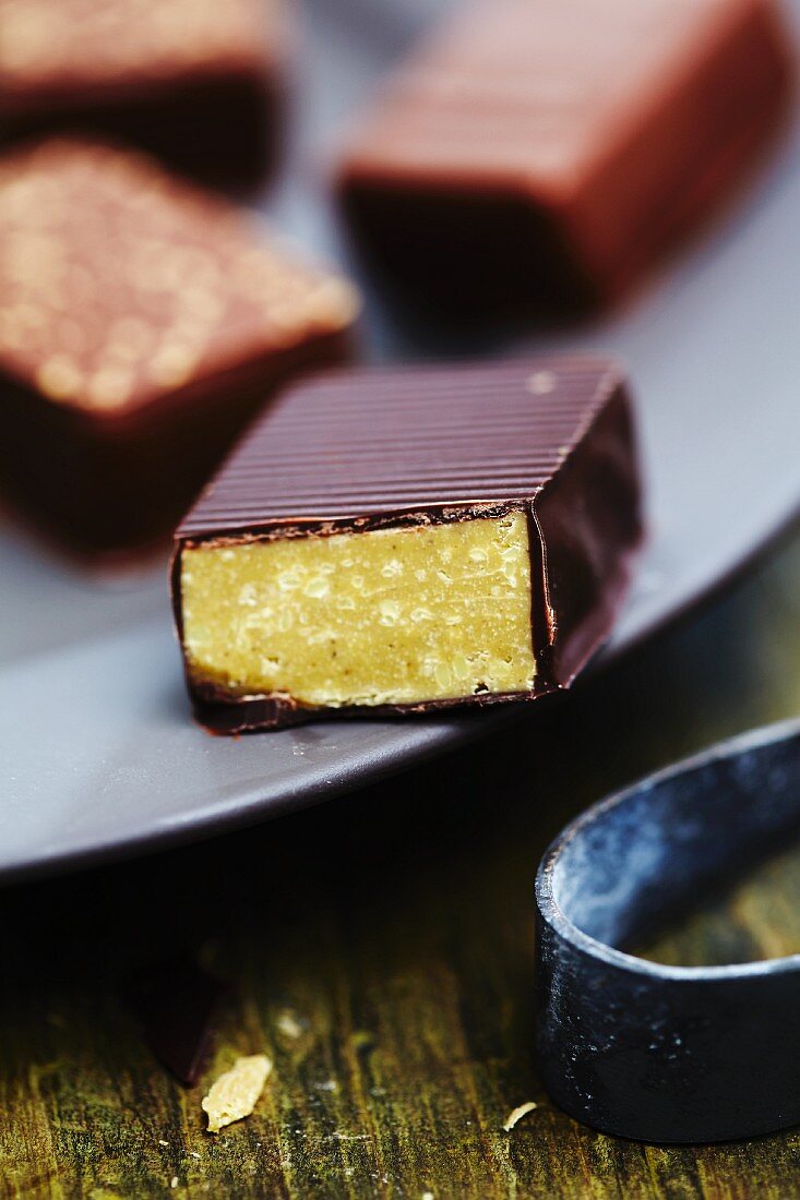 Chocolate-marzipan praline (close-up)
