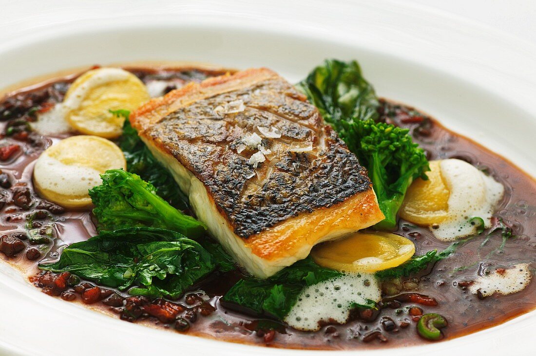 Sea bass in olive gravy