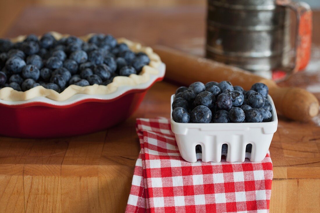 Blaubeeren und Blaubeertarte