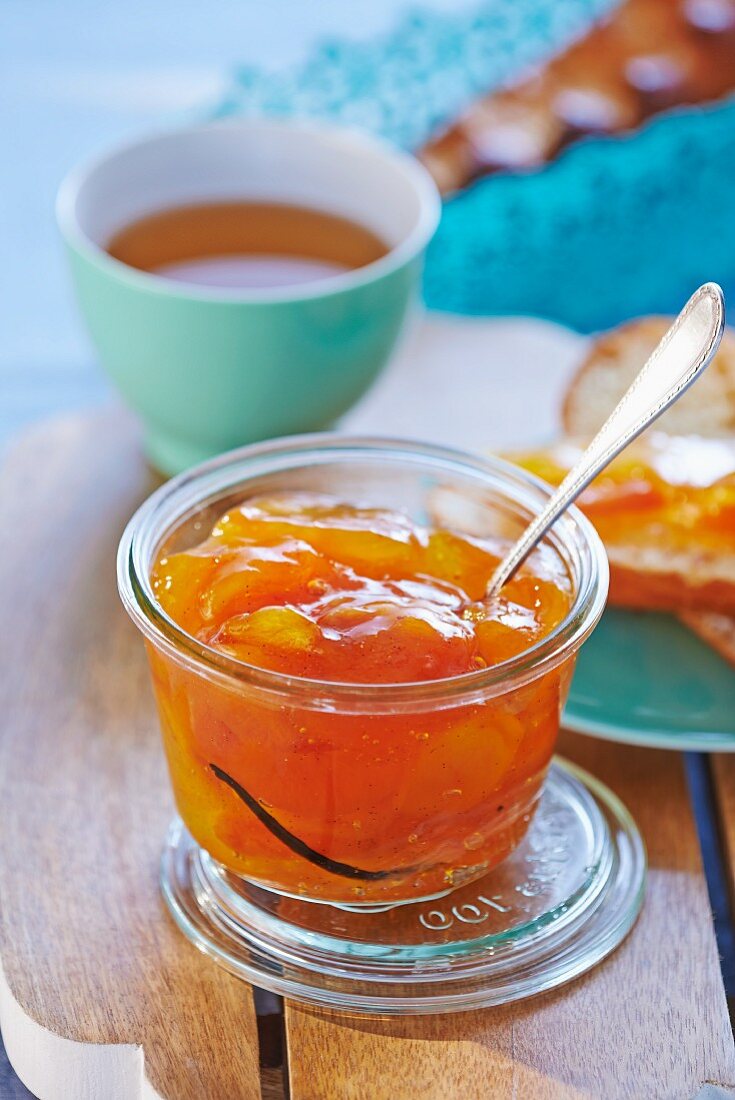 Apricot jam