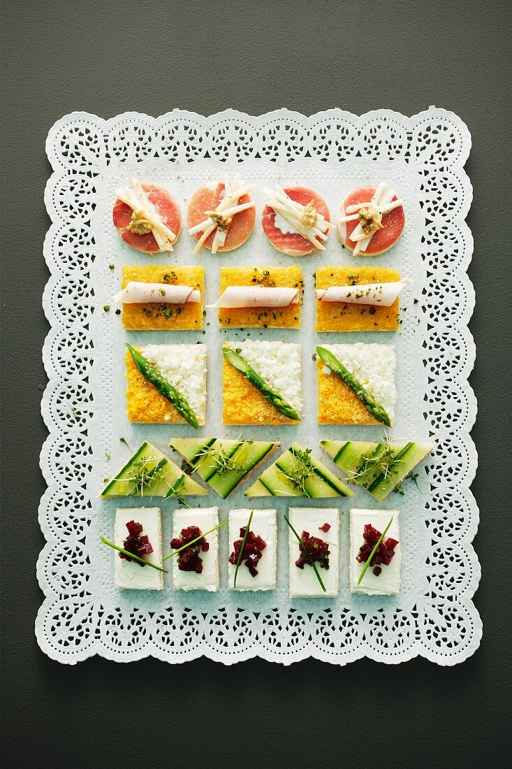 An elegantly arranged platter of canapés