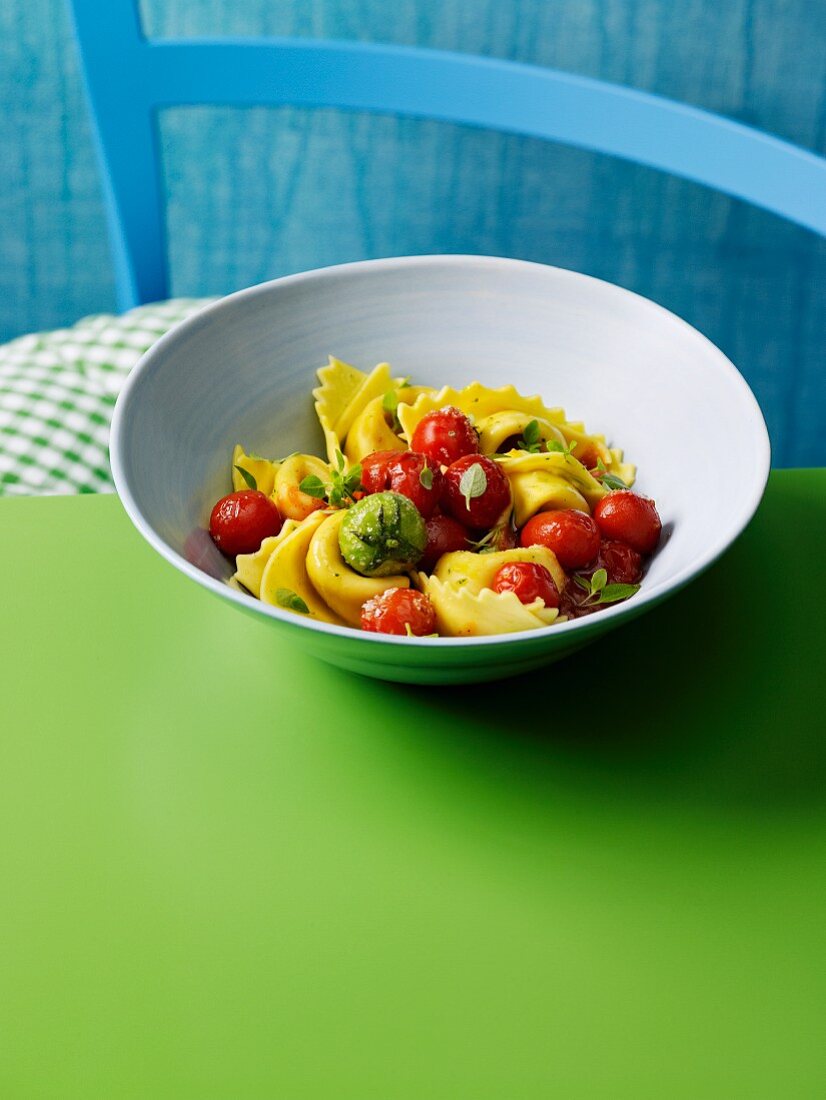 Wild garlic tortellini with cherry tomatoes