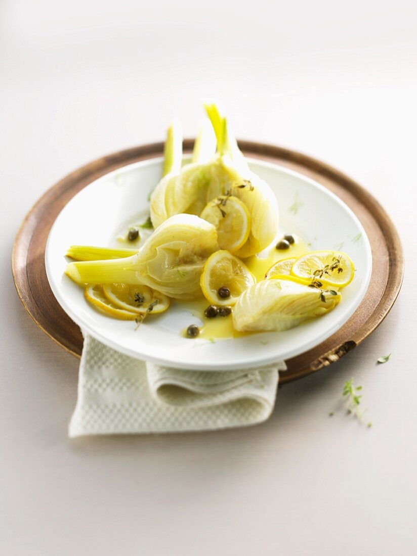 Fennel with a lemon and caper sauce