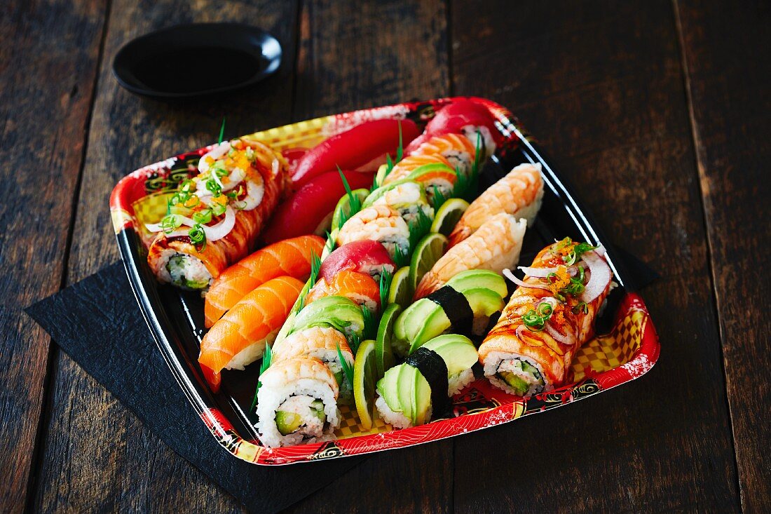 A sushi platter with nigiri and maki (Japan)
