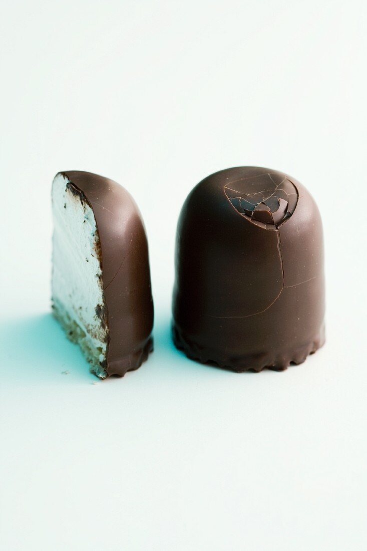 Chocolate marshmallows, whole and halved