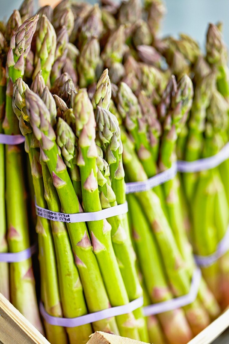 Bunches of green asparagus