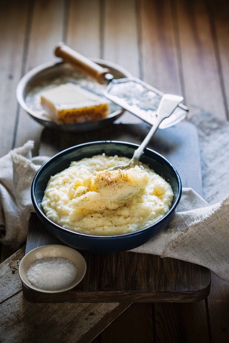 Kartoffelpüree mit Knoblauch und Parmesan