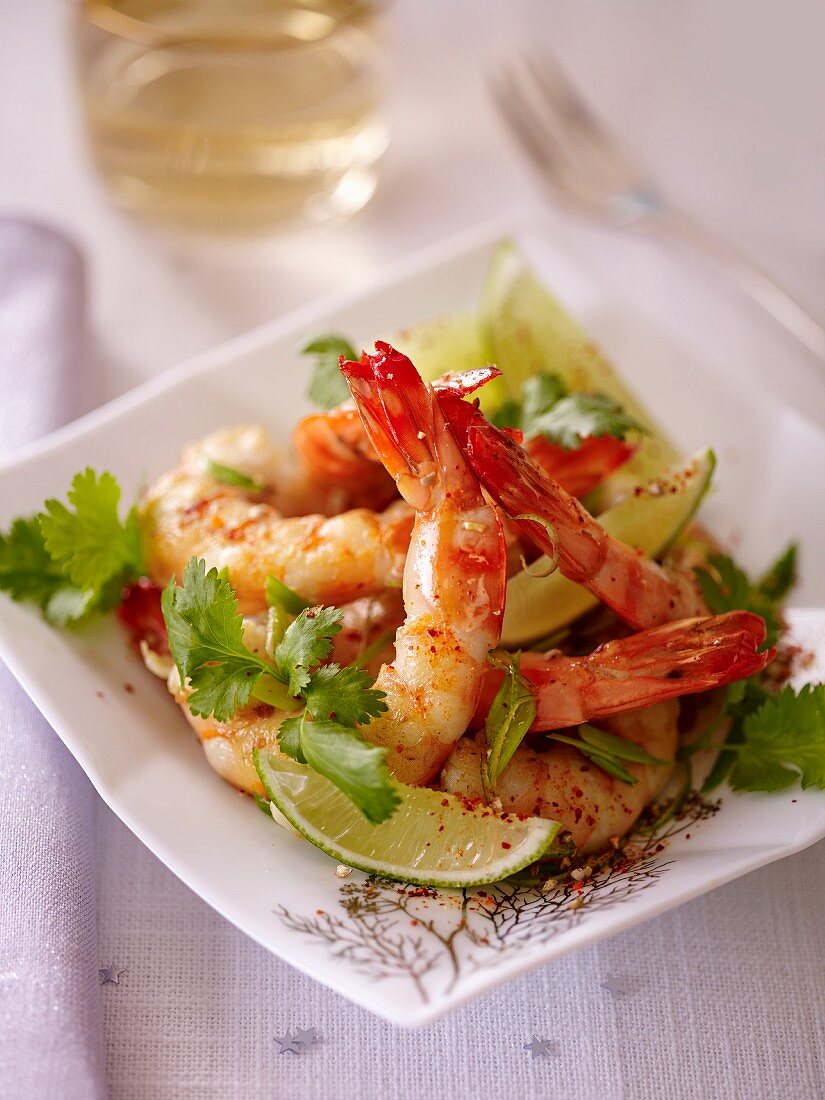 Prawn salad with limes and coriander