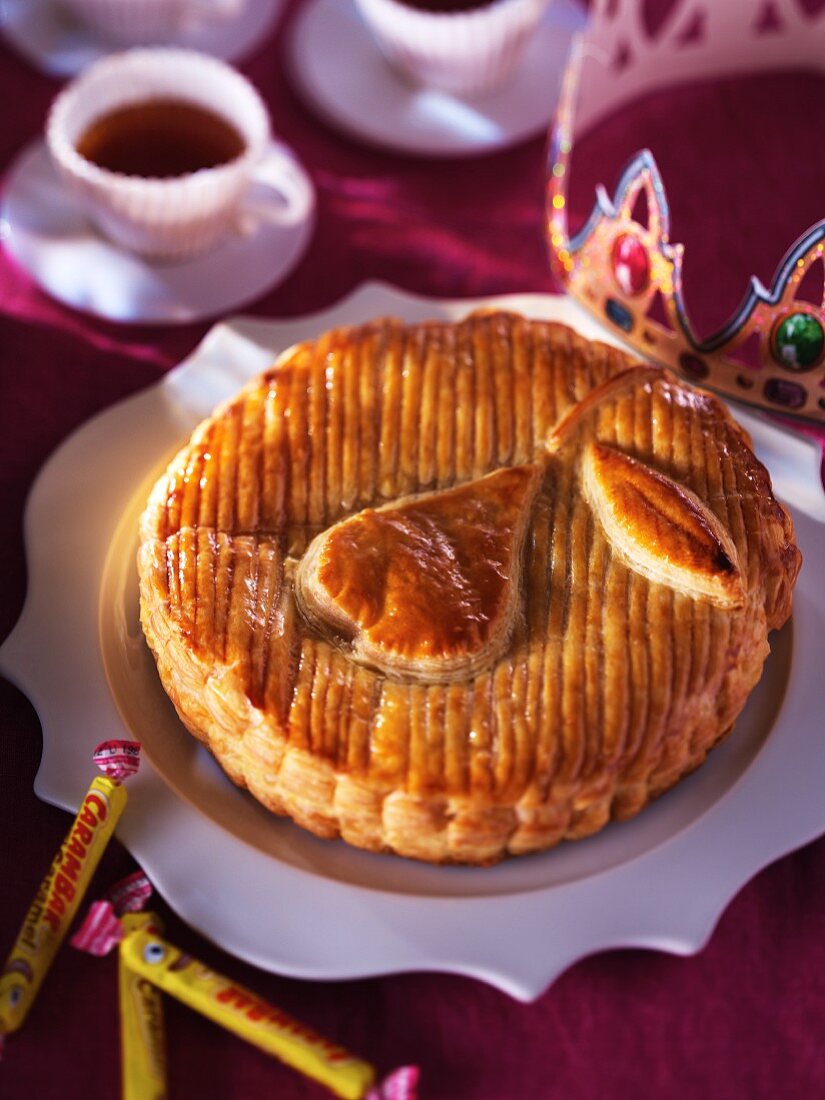 Galette Des Rois mit karamellisierten Birnen (Frankreich)