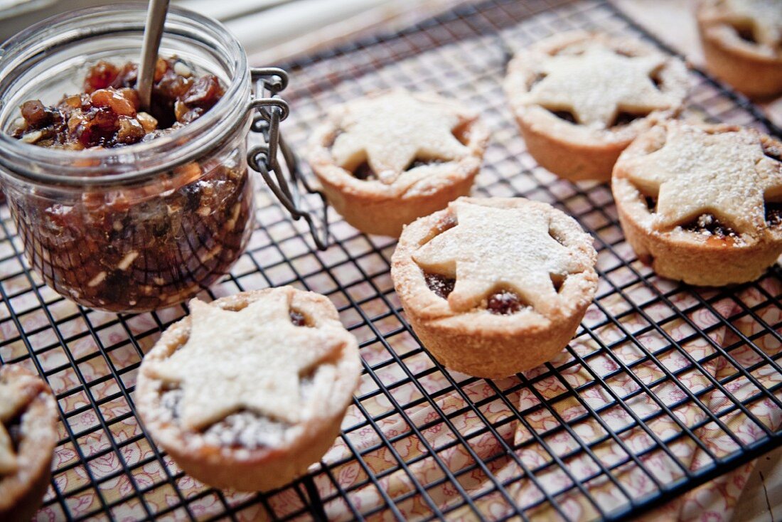 Mince pies on a wire rack
