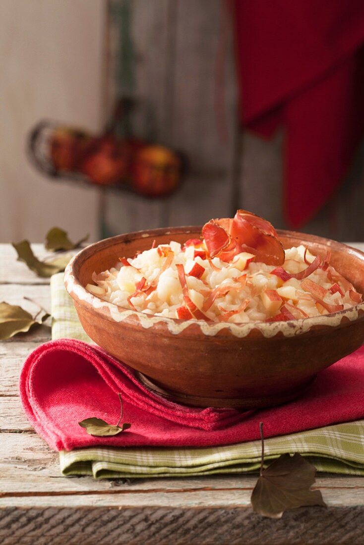 Risotto alla mela (risotta with apple and bacon, Italy)