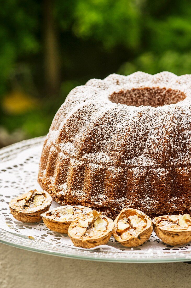 Walnut pie