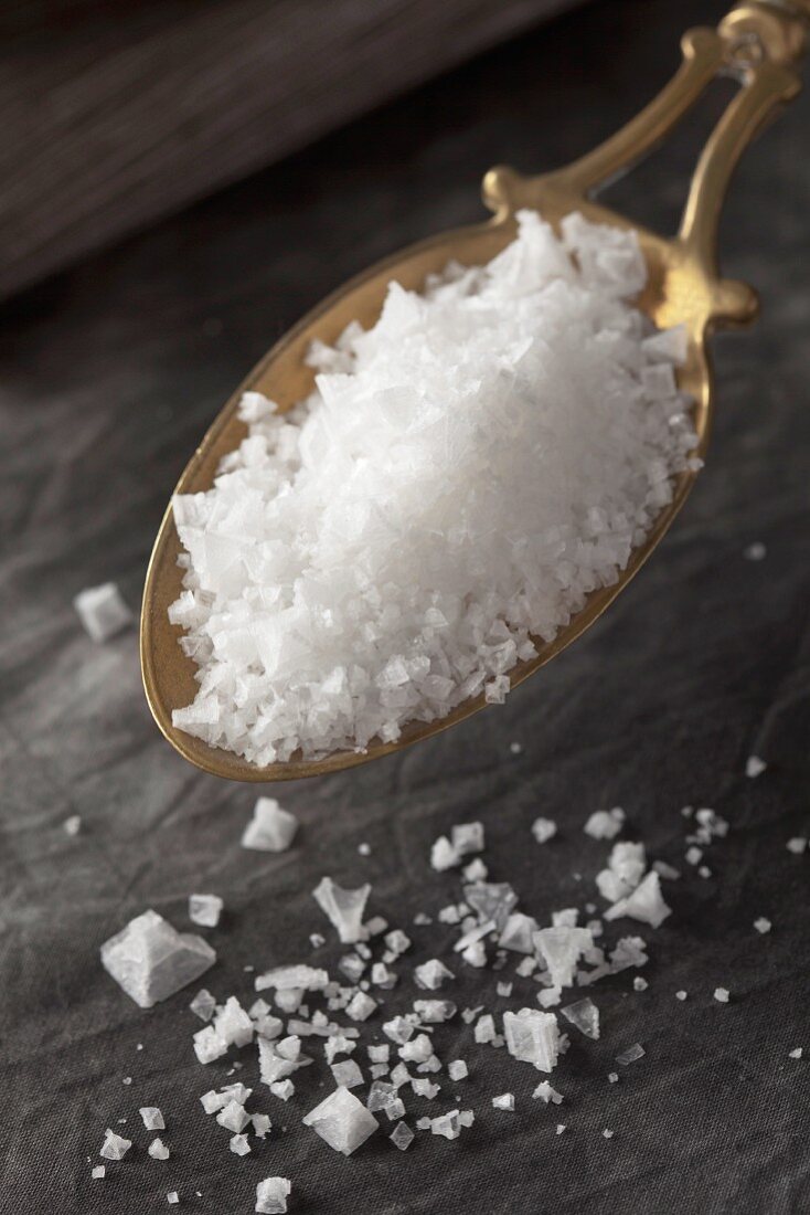 Pyramid salt