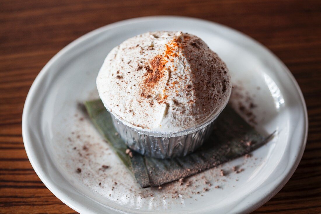 Pot de crème from Mexico (chocolate mousse with whipped cream, chilli and cocoa powder)