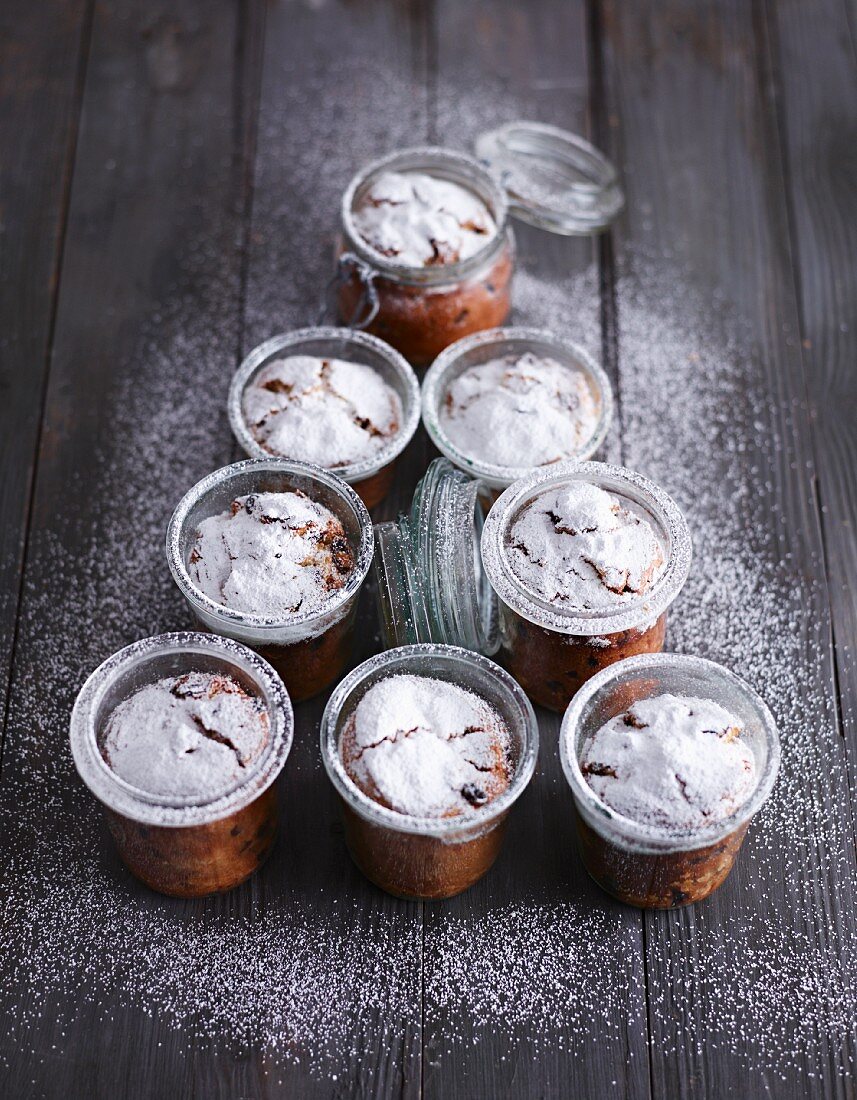 Mini stollen cakes in glasses arranged in a Christmas tree shape