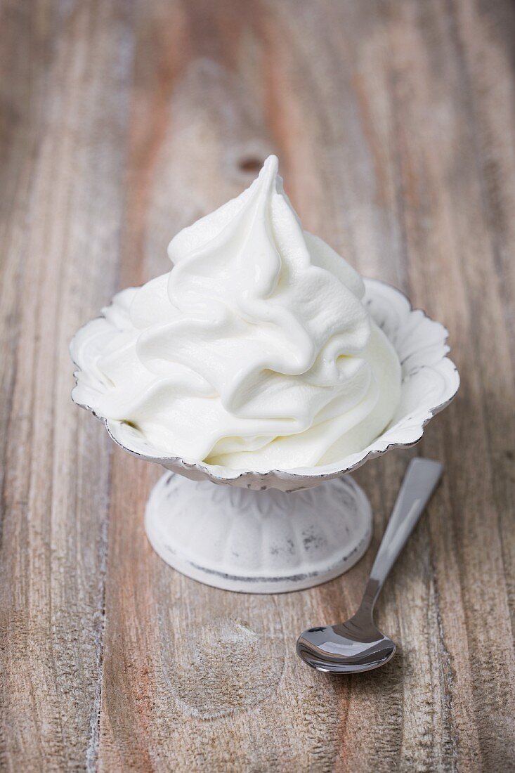 Frozen yogurt in an ice cream dish