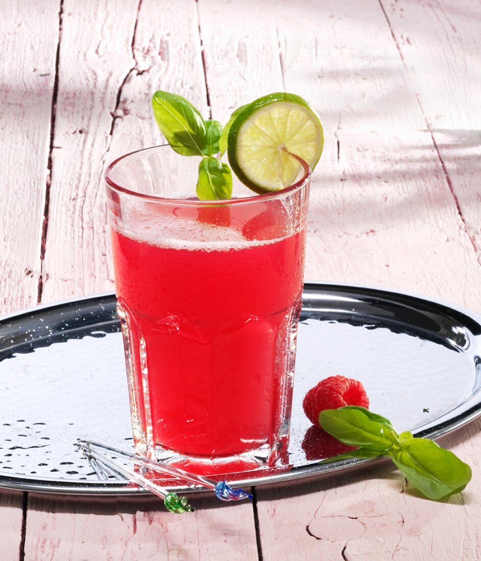 A glass of raspberry lemonade