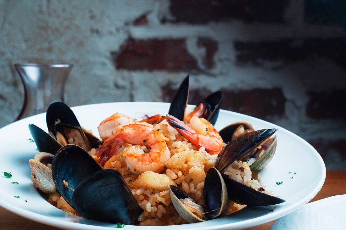 Risotto ai frutti di mare (risotto with seafood, Italy)