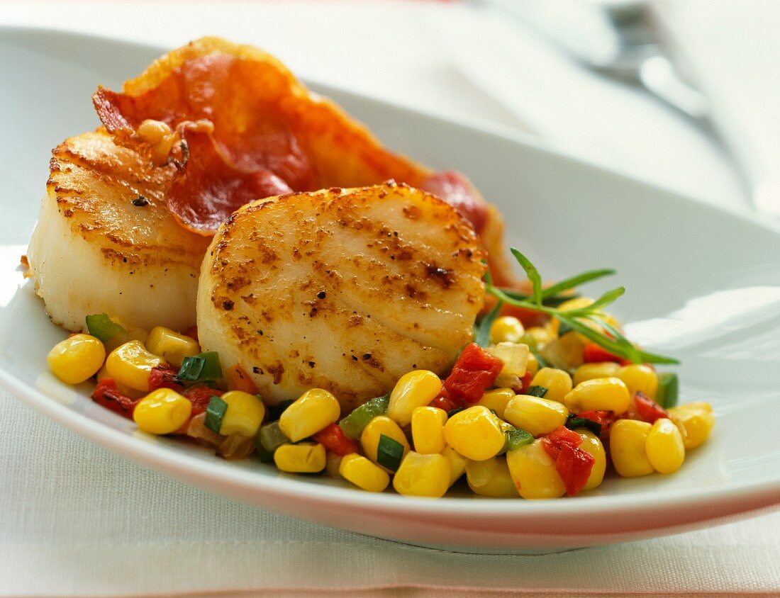 Fried scallops with bacon and a corn salad