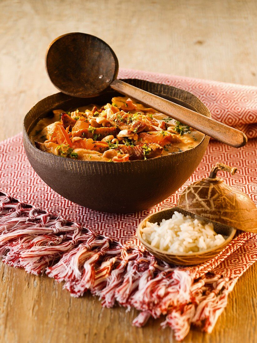 Peanut stew with rice (Africa)