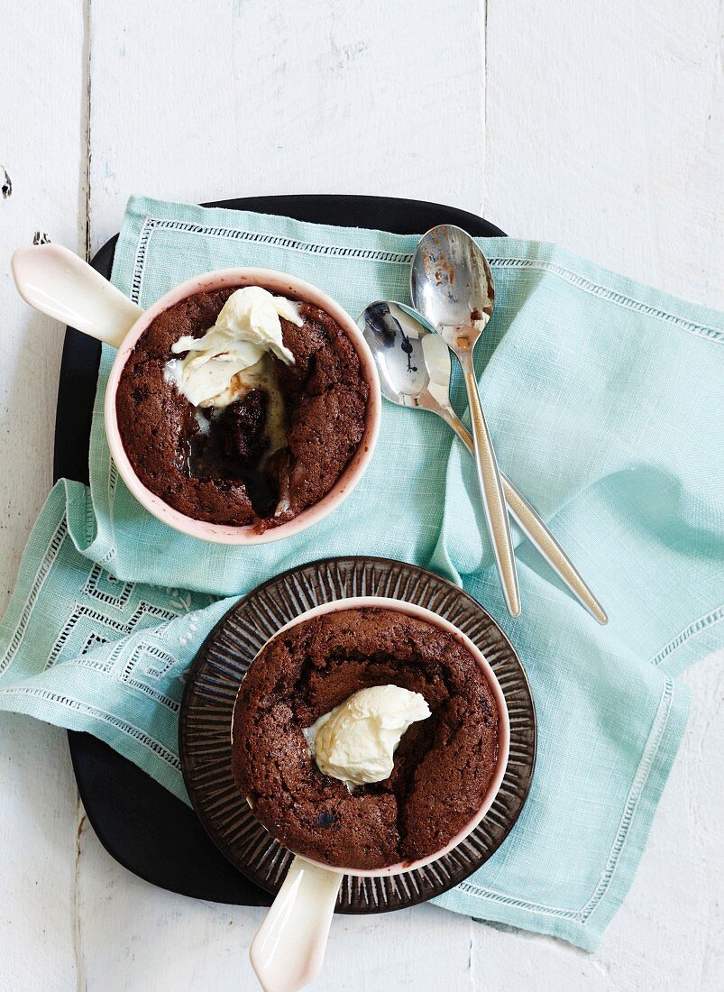 Chocolate melting middle pudding